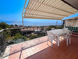 Quadrilocale in Vendita a San Giovanni a Piro, 105 m², arredato