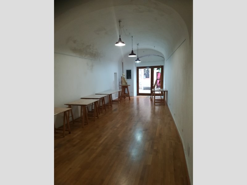 Immobile commerciale in Vendita a Sarzana, 125'000&euro;, 54 m²