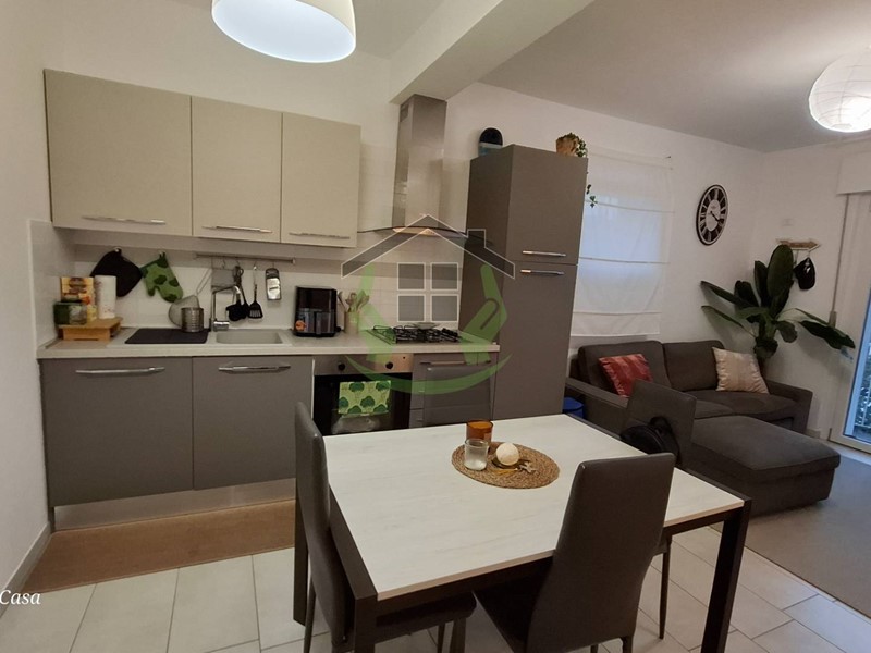 Bilocale in Vendita a San Benedetto del Tronto, zona Residenziale Nord (Sopra la SS16), 148'000€, 70 m²
