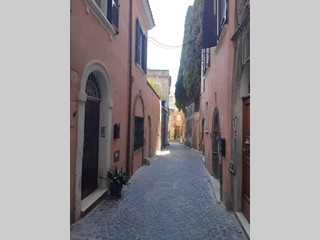 Bilocale in Vendita a Tivoli, 68'000€, 37 m², arredato