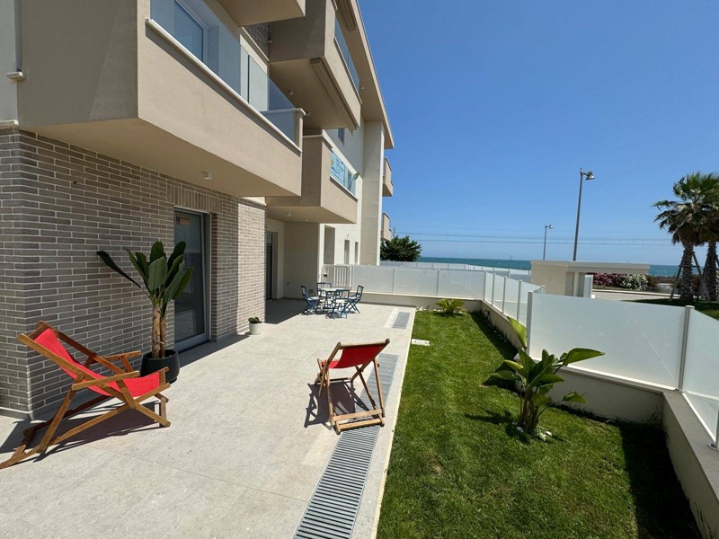 Trilocale in Vendita a Altidona, zona Marina di Altidona, 280'000€, 65 m²