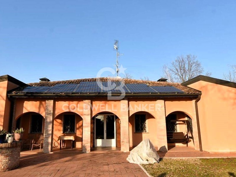 Villa in Vendita a Soliera, zona Limidi, 230 m²