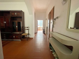Appartamento in Vendita a Poggibonsi, 195'000€, 147 m², arredato
