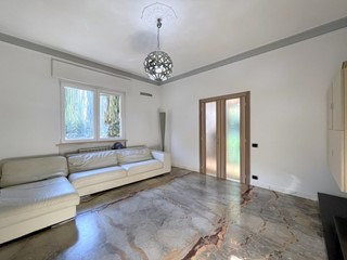 Casa Indipendente in Vendita a Camaiore, 480'000&euro;, 110 m²