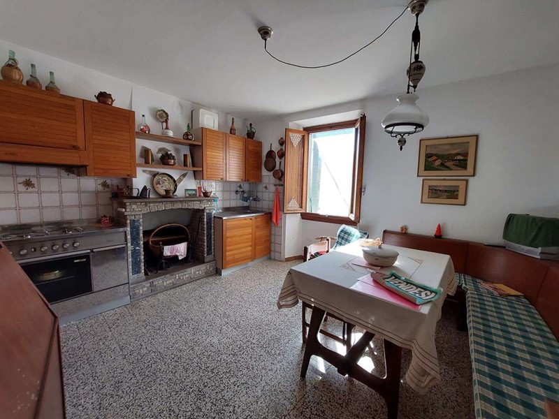 Casa Semi Indipendente in Vendita a San Godenzo, zona San Godenzo, 57'000€, 65 m²