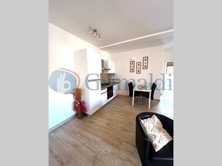 Appartamento in Affitto a Civitavecchia, 950€, 80 m², arredato