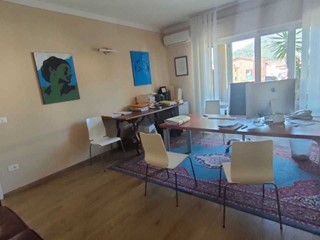 Appartamento in Vendita a Buggiano, zona Borgo A Buggiano, 145'000€, 90 m²