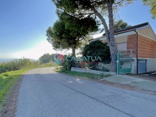 Casa Indipendente in Vendita a Silvi, 220'000€, 103 m²