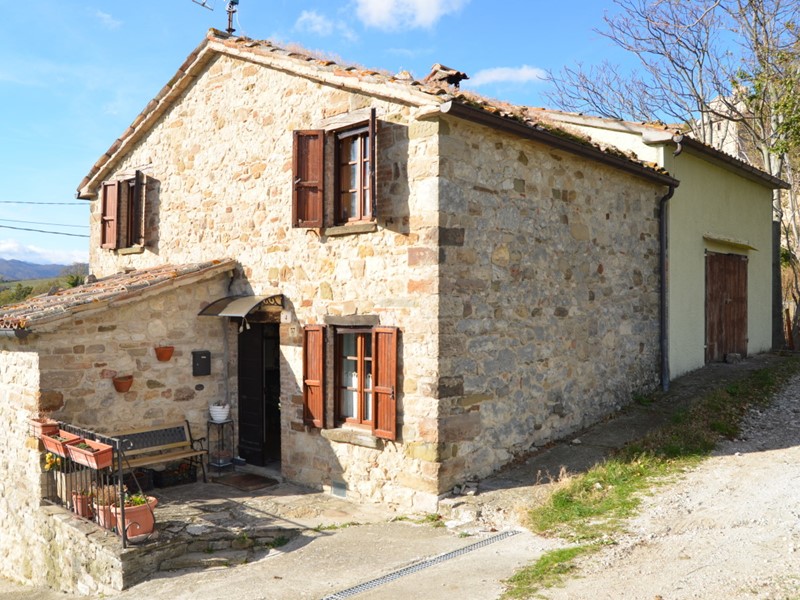Casa Indipendente in Vendita a Sant'Agata Feltria, 245'000€, 230 m²