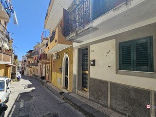 Bilocale in Vendita a Messina, 55'000€, 70 m²