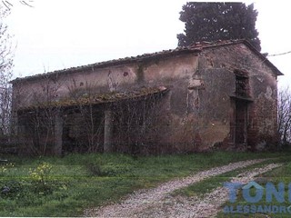 Casale in Vendita a Vinci, 190'000€, 150 m²