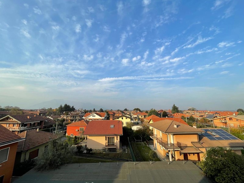 Bilocale in Vendita a Pianezza, 89'000€, 65 m²