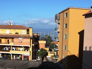 Quadrilocale in Vendita a Monte Argentario, zona Porto Santo Stefano - Zona Panoramica, 250'000€, 95 m²