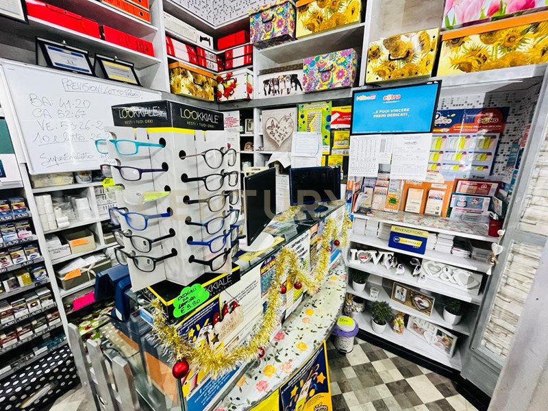 Attività commerciale in Vendita a Grosseto, 155'000€, 31 m²