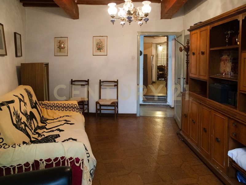 Appartamento in Vendita a Civitella Paganico, 59'000€, 114 m²