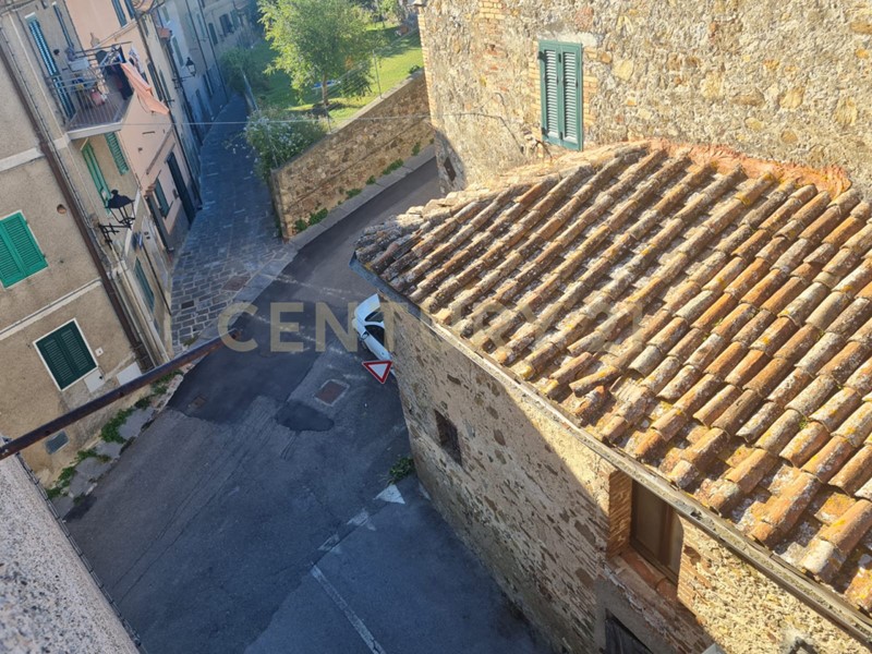 Quadrilocale in Vendita a Civitella Paganico, 35'000€, 49 m²