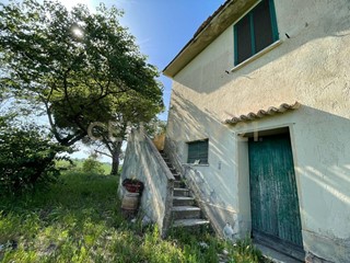 Casa Indipendente in Vendita a Magliano in Toscana, 650'000€, 195 m²