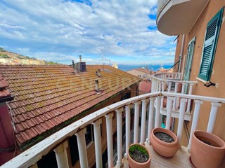 Quadrilocale in Vendita a Monte Argentario, zona Porto Santo Stefano - Zona Panoramica, 283'000€, 80 m²