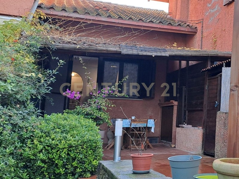 Casa Semi Indipendente in Vendita a Orbetello, 240'000€, 90 m²