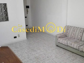 Trilocale in Vendita a Livorno, zona Antignano, 168'000€, 75 m², arredato