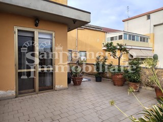 Attico in Vendita a Pisa, 285'000€, 80 m², con Box