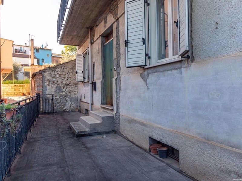 Trilocale in Vendita a Sant'Eusanio del Sangro, 55'000€, 119 m²