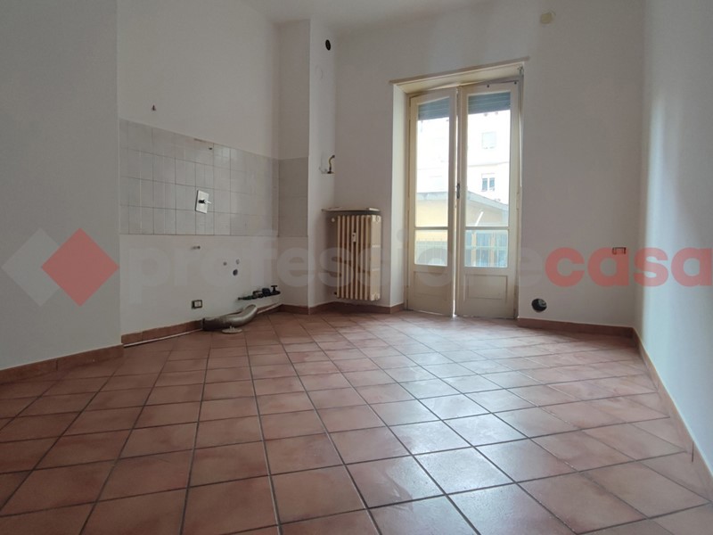 Trilocale in Vendita a Pinerolo, 89'000€, 88 m²