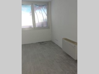 Appartamento in Vendita a Parma, 80'000€, 45 m²