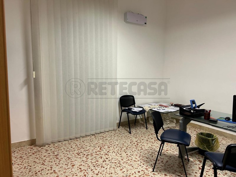 Bilocale in Vendita a Caltanissetta, 35'000€, 69 m²
