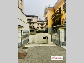 Box in Vendita a Arluno, 13'000€, 12 m²