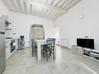 Casa Semi Indipendente in Vendita a Altopascio, zona Marginone, 115'000€, 60 m²