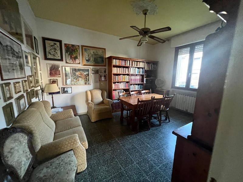 Quadrilocale in Vendita a Empoli, zona Santa Maria a Ripa, 190'000€, 75 m², arredato, con Box