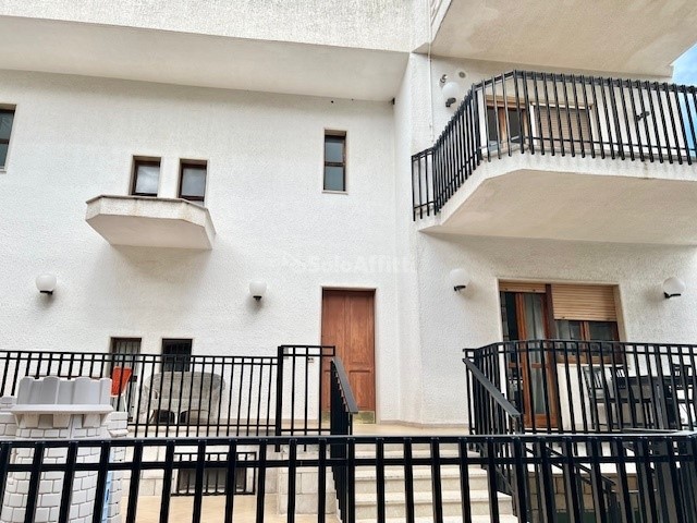 Trilocale in Affitto a Bari, zona San Giorgio, 750€, 90 m²