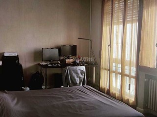 Stanza in Affitto a Modena, 350&euro;, 100 m²