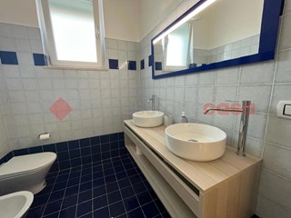 Villa in Vendita a Manduria, 249'000€, 156 m², arredato