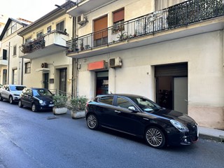 Immobile commerciale in Vendita a Catanzaro, zona Catanzaro Lido, 69'000&euro;, 45 m²