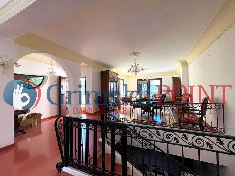 Casa Indipendente in Vendita a Lecce, 695'000€, 479 m²