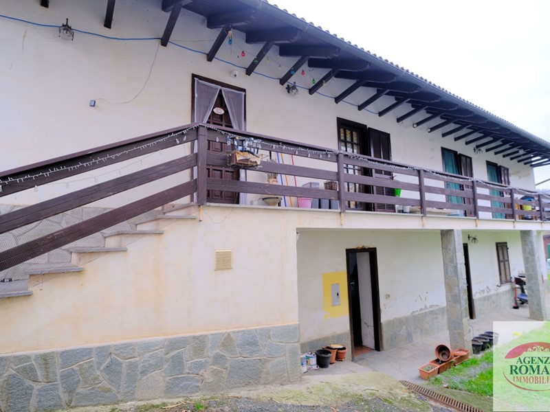 Casa Indipendente in Vendita a Malvicino, 120'000€, 160 m², con Box