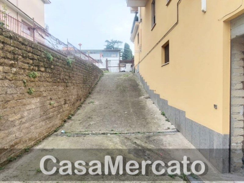 Quadrilocale in Vendita a Albano Laziale, 165'000€, 137 m²