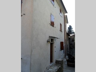 Casa Semi Indipendente in Vendita a Stazzema, 110'000€, 110 m²