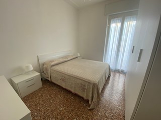 Appartamento in Affitto a Sestri Levante, 1'000€, 80 m², arredato