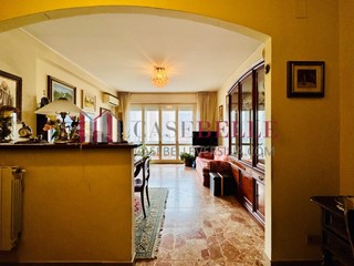 Quadrilocale in Vendita a Camaiore, zona Lido di Camaiore, 385'000&euro;, 96 m²