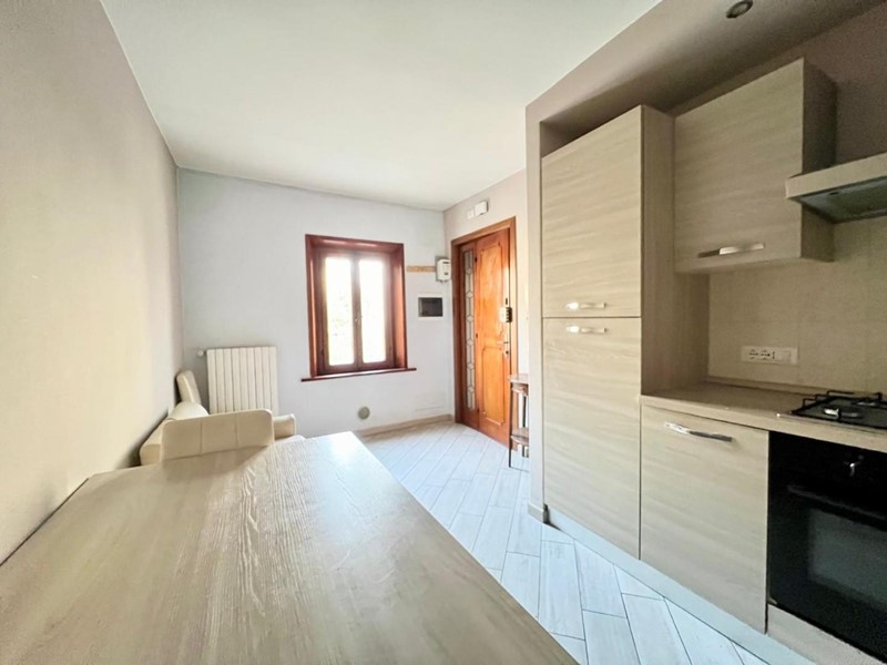 Bilocale in Vendita a Pontedera, zona La Rotta, 63'000€, 50 m², arredato