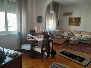 Appartamento in Vendita a Livorno, 310'000€, 160 m²