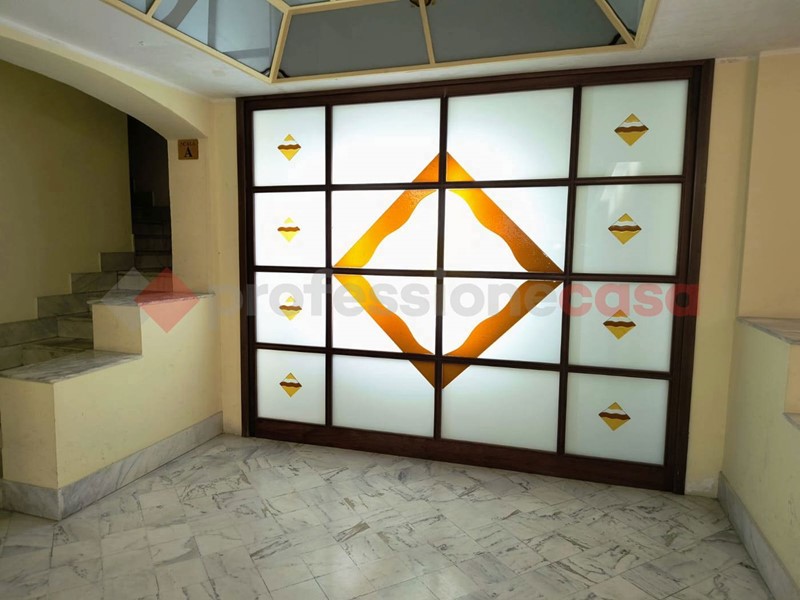 Trilocale in Vendita a Reggio Calabria, 102'000€, 97 m²