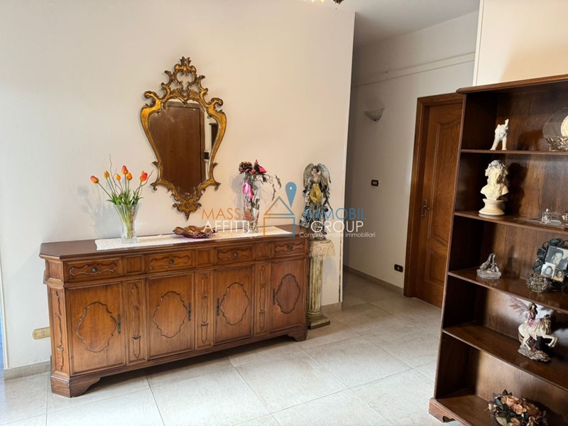 Appartamento in Vendita a Massa, 290'000€, 154 m², arredato