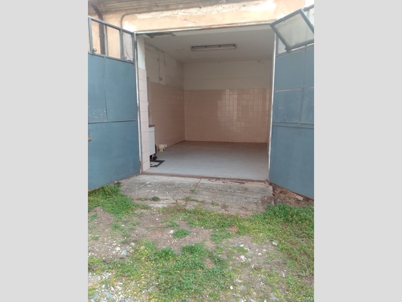 Magazzino in Vendita a Torino, zona SAN PAOLO- CENISIA , 26'000€, 31 m²