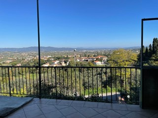 Villetta a schiera in Vendita a San Miniato, 290'000€, 230 m²