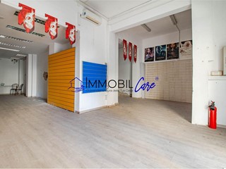 Immobile commerciale in Affitto a Livorno, 1'500€, 150 m²
