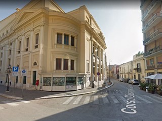 Casa Indipendente in Vendita a San Severo, 500 m²